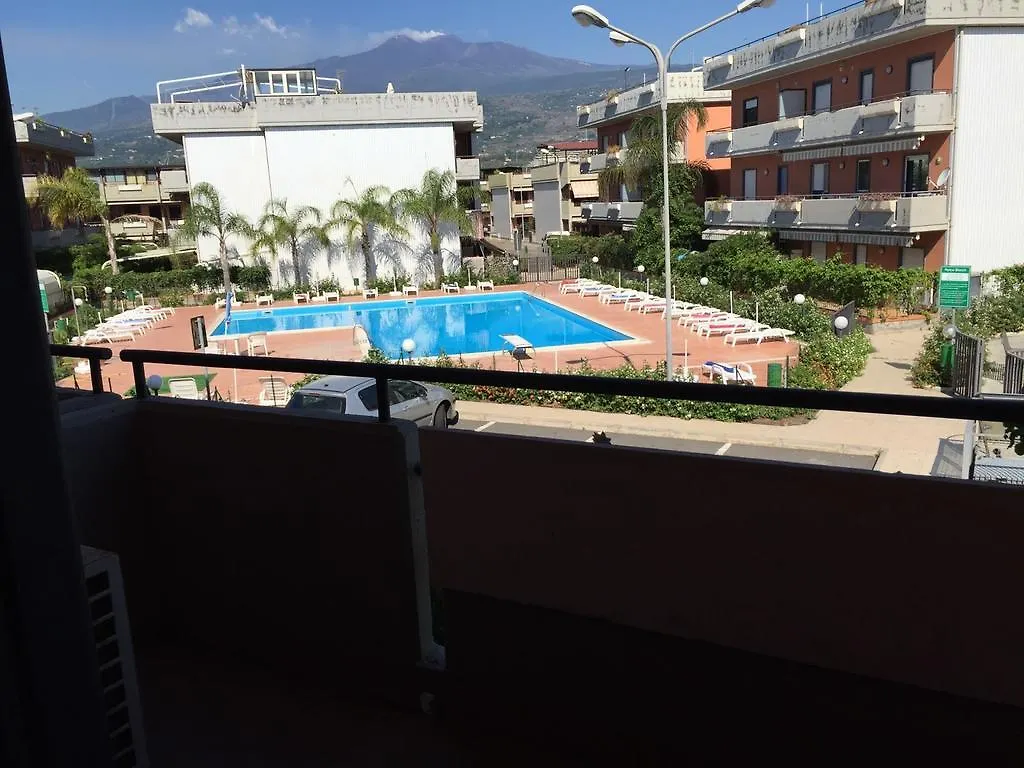 Отель I Giardini E Le Terrazze 2 Фондакелло